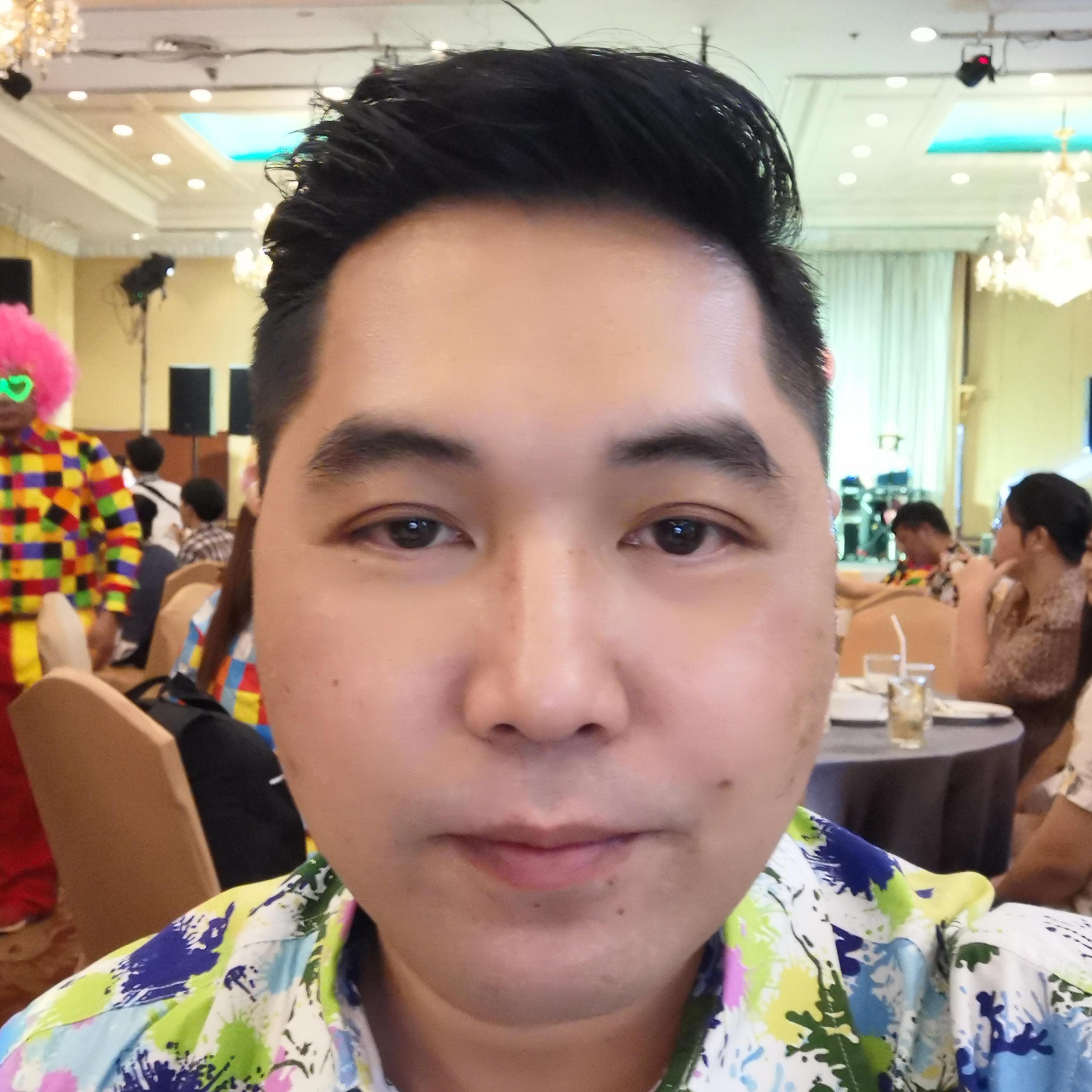 ภูริวัจน์ ศัจธรนนท์เมธี
